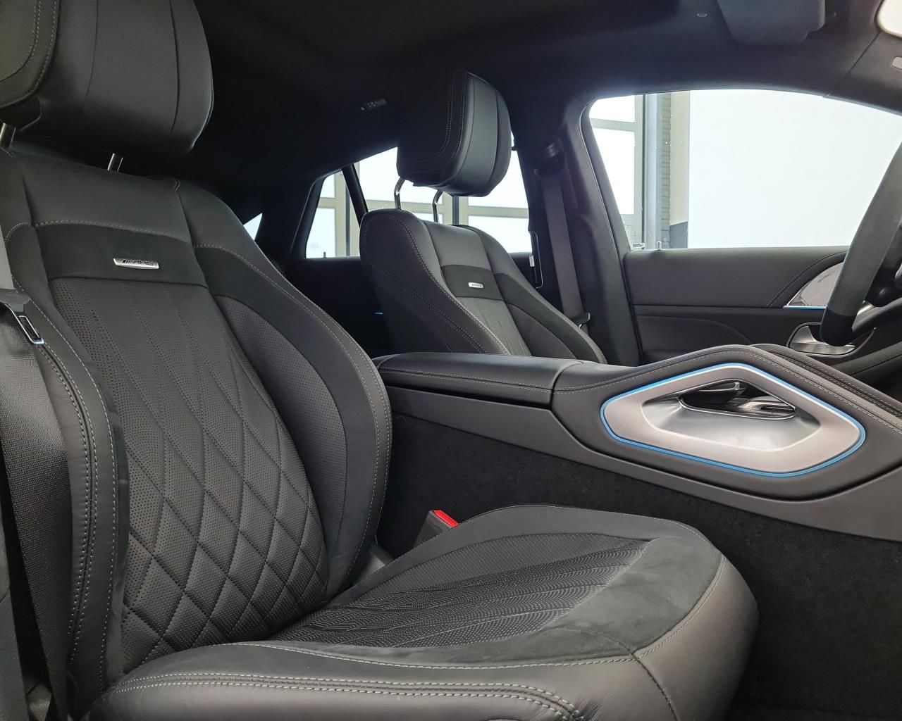 MERCEDES GLE COUPÉ 63 S AMG | FACELIFT | SKLADEM | ČESKÉ PŘEDVÁDĚCÍ AUTO | V8 BITURBO | BÍLÁ POLAR | ČERNÁ KŮŽE | MAXIMÁLNÍ VÝBAVA | VIP SLEVA | NÁKUP ONLINE | AUTOiBUY.com